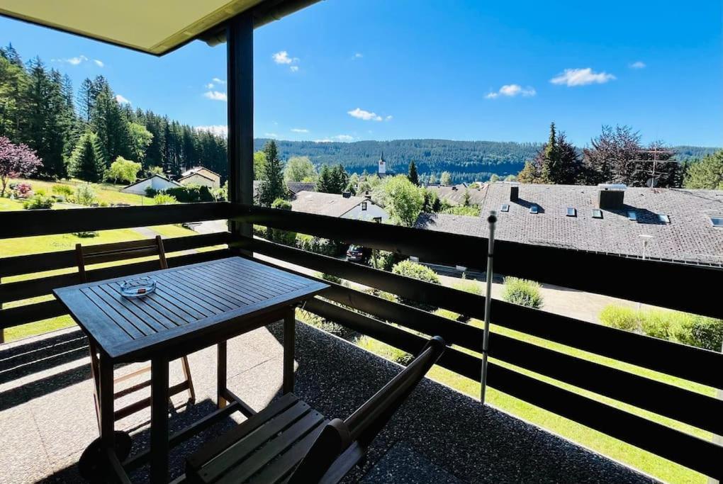 Ferienwohnung Lotti + Hochschwarzwald Card Titisee-Neustadt Dış mekan fotoğraf