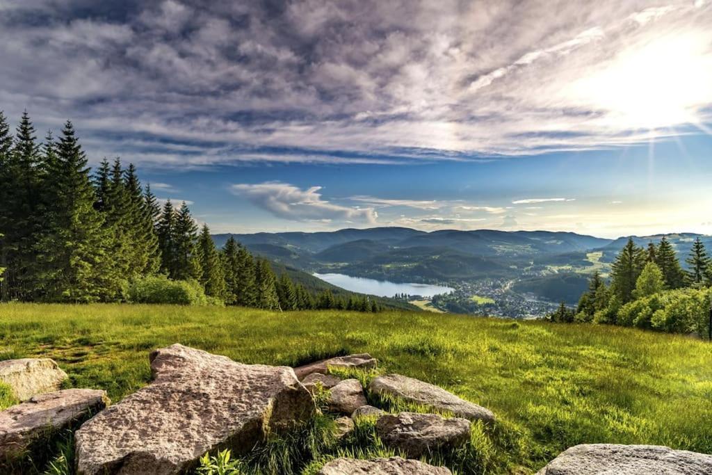 Ferienwohnung Lotti + Hochschwarzwald Card Titisee-Neustadt Dış mekan fotoğraf